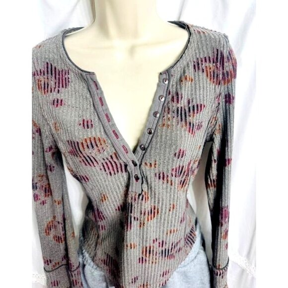 Free People Ribbed Floral Henley Bohemian, Cottage Bell Long Sleeves Sweater Sm - Picture 3 of 9